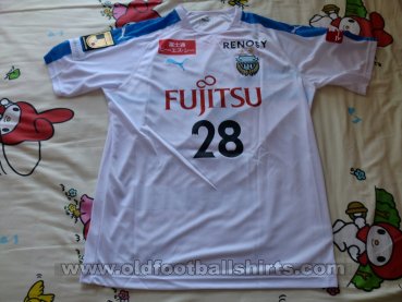 Kawasaki Frontale Away football shirt 2019