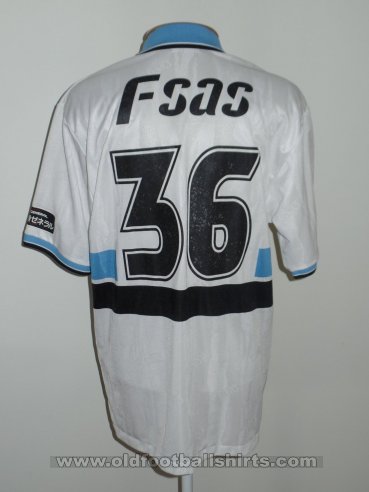 Kawasaki Frontale Away football shirt 2000 - 2001