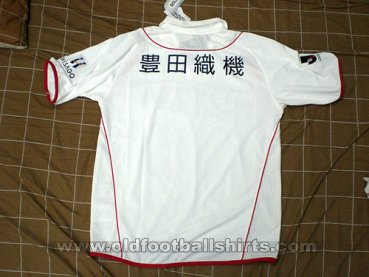 Nagoya Grampus Eight Extérieur Maillot de foot 2007