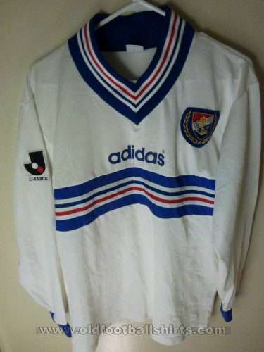 Yokohama F. Marinos Away football shirt (unknown year)
