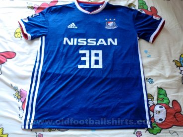 Yokohama F. Marinos Home football shirt 2018