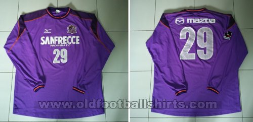 Sanfrecce Hiroshima Home football shirt 2005 - 2006