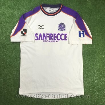 Sanfrecce Hiroshima Away football shirt 2005 - 2006