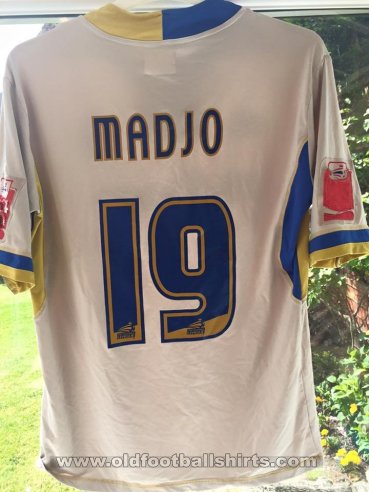 Shrewsbury Town Away football shirt 2007 - 2009