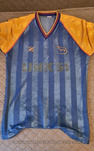 Shrewsbury Town Home baju bolasepak 1983 - 1985
