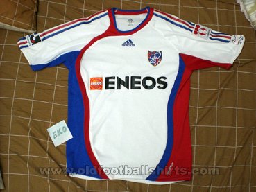 Tokyo Away football shirt 2007