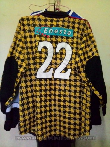 Tokyo Goalkeeper football shirt 1997 - 1998