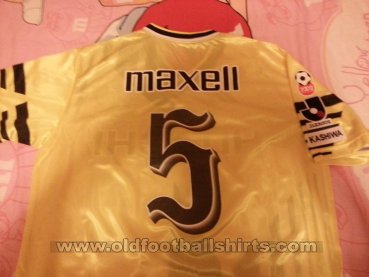 Kashiwa Reysol Home football shirt 1994 - 1995
