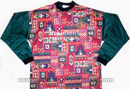 Stockport County Goalkeeper football shirt 1995 - 1996