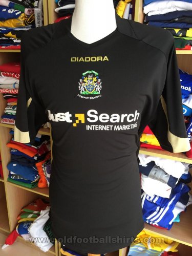 Stockport County Away football shirt 2008 - 2009