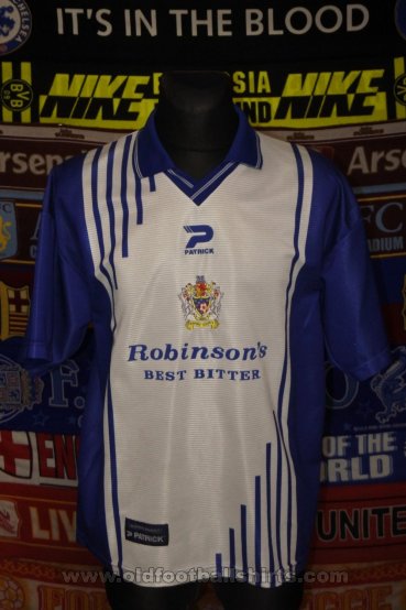Stockport County Home football shirt 1999 - 2001