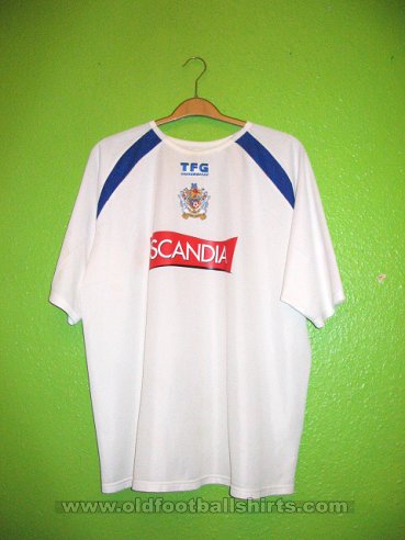 Stockport County Special football shirt 2006