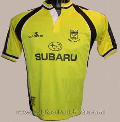 Beitar Jerusalem Home football shirt 2000 - 2001