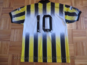 Beitar Jerusalem Home football shirt 1994 - 1995