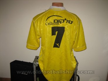 Beitar Jerusalem Home football shirt 2000 - 2001
