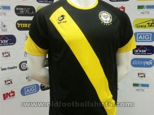 Maccabi Netanya Away football shirt 2017 - 2018