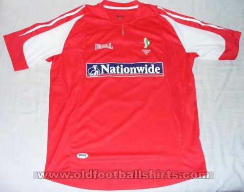 Swindon Town Home football shirt 2005 - 2006