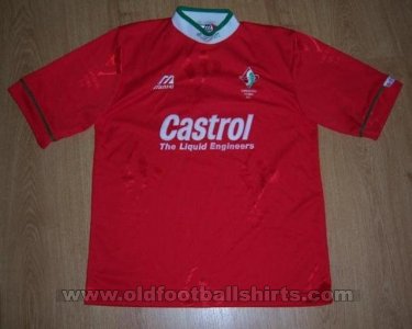 Swindon Town Home football shirt 1995 - 1997