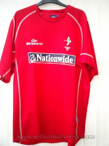 Swindon Town Home football shirt 2004 - 2005