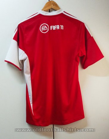 Swindon Town Home football shirt 2010 - 2011