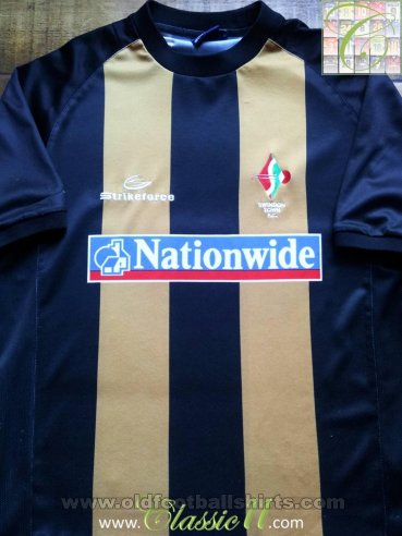 Swindon Town Away football shirt 2003 - 2004