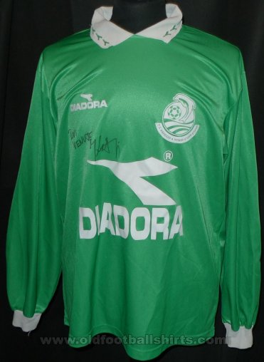 Ashdod Goalkeeper football shirt 2000 - 2001