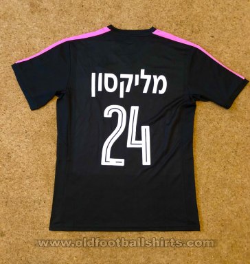 Hapoel Be\'er Sheva Third football shirt 2017 - 2018