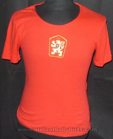 Czechoslovakia Home football shirt 1975 - 1977