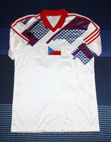 Czechoslovakia Away football shirt 1990