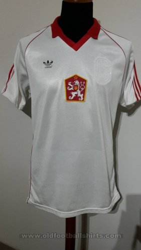 Czechoslovakia Away football shirt 1982