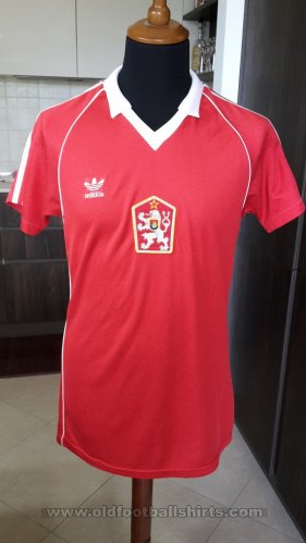 Czechoslovakia Home football shirt 1982