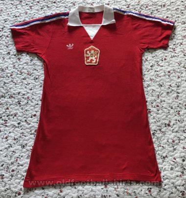 Czechoslovakia Home football shirt 1980