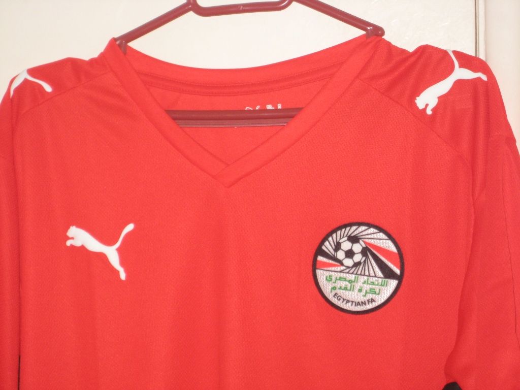 Fanion De La Fédération Égyptienne De Football - En Tissu, Neuf, Fabrication Française, Support Egypte