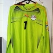 Goalkeeper football shirt 2010 - 2011
