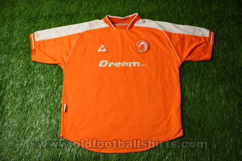 Harchester United Away football shirt 2001 - 2003
