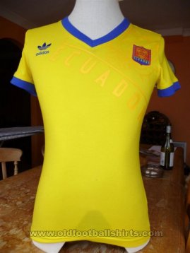 Ecuador Training/Leisure football shirt 1998 - 2006