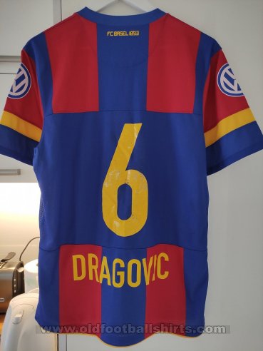Basel 1893 Home camisa de futebol 2011 - 2012