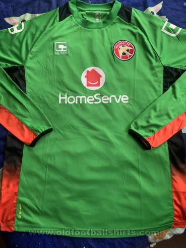 Walsall Penjaga gol baju bolasepak 2016 - 2017
