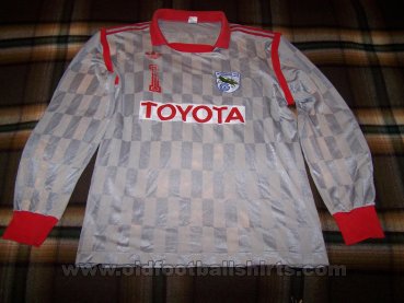 Grasshoppers Goalkeeper football shirt (unknown year)