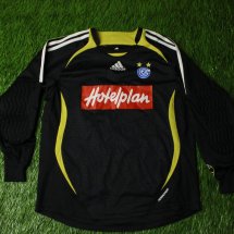Grasshoppers Goalkeeper football shirt 2006 - 2007 sponsored by Hotelplan