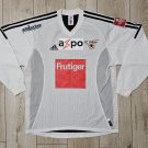 Away football shirt 2001 - 2002