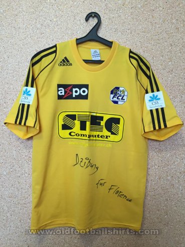 Luzern Goalkeeper football shirt 2009 - 2011