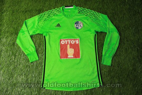 Luzern Goalkeeper football shirt 2016 - 2017