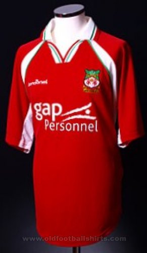 Wrexham Home football shirt 2002 - 2003