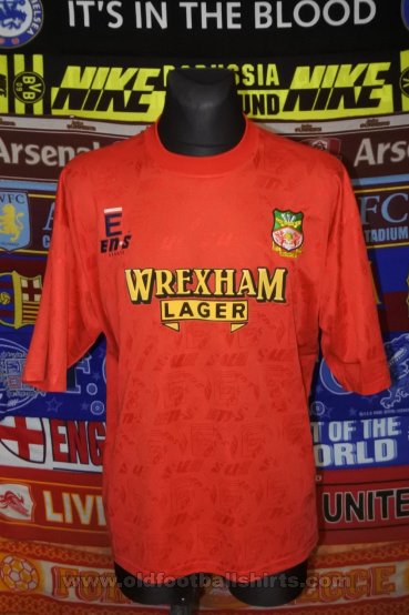 Wrexham Home football shirt 1996 - 1997