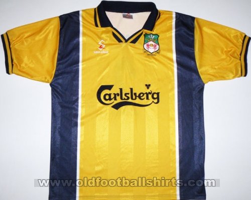 Wrexham Away football shirt 1999 - 2001