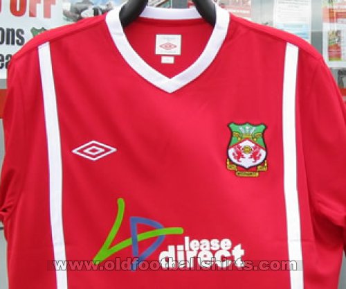 Wrexham Home football shirt 2010 - 2011