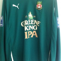 Wrexham Away football shirt 2011 sponsored by Greene King