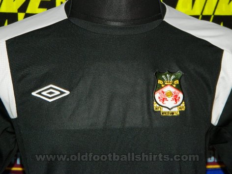 Wrexham Training/Leisure football shirt (unknown year)