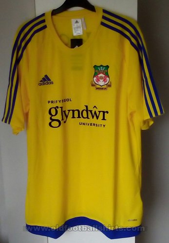 Wrexham Away football shirt 2015 - 2016